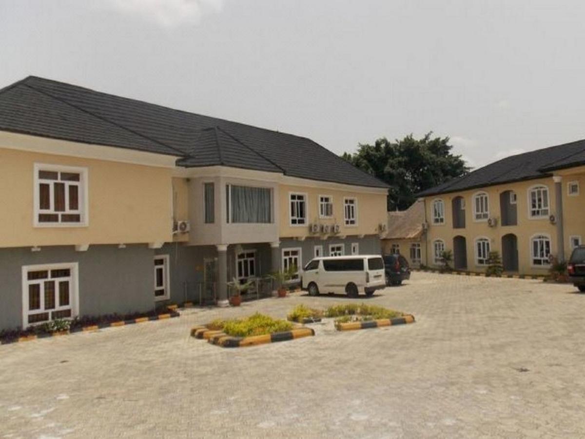 Room In Lodge - Nest Spa And Suites Ibadan Exterior photo